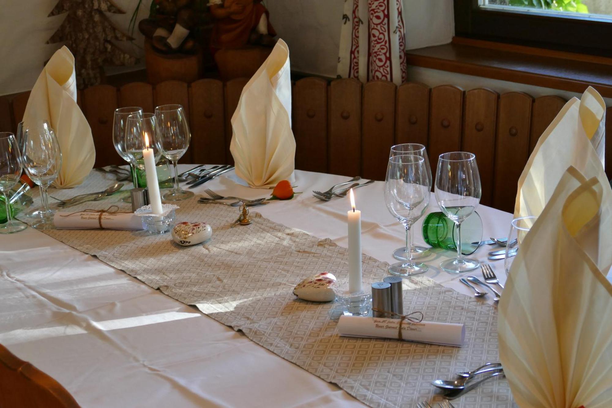 Gourmet-Hotel Gruenwald Леоганг Екстер'єр фото