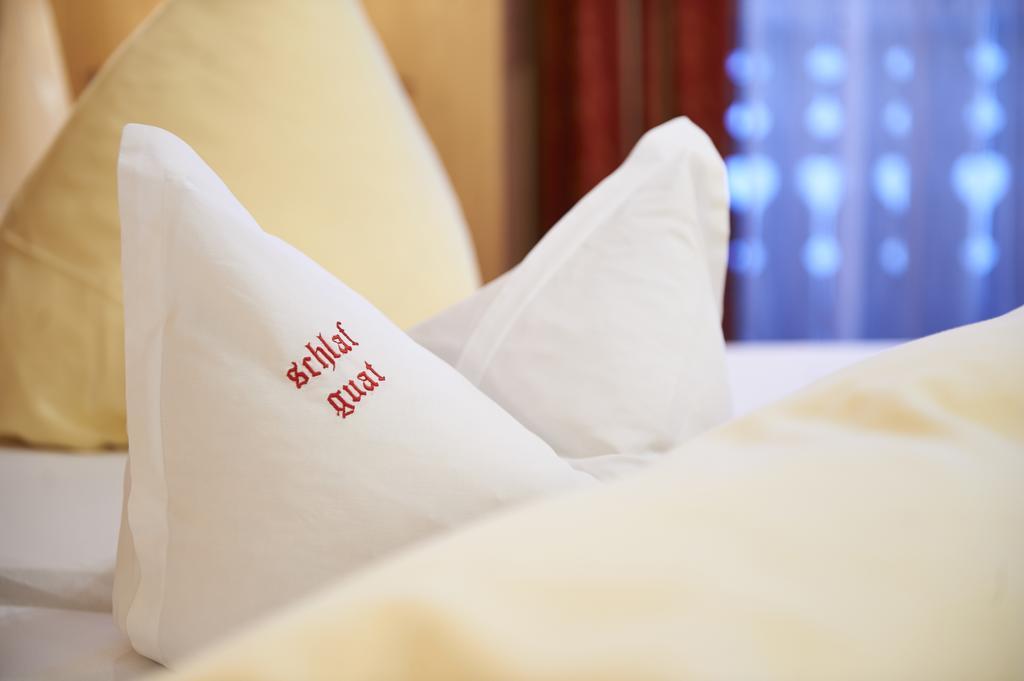 Gourmet-Hotel Gruenwald Леоганг Екстер'єр фото